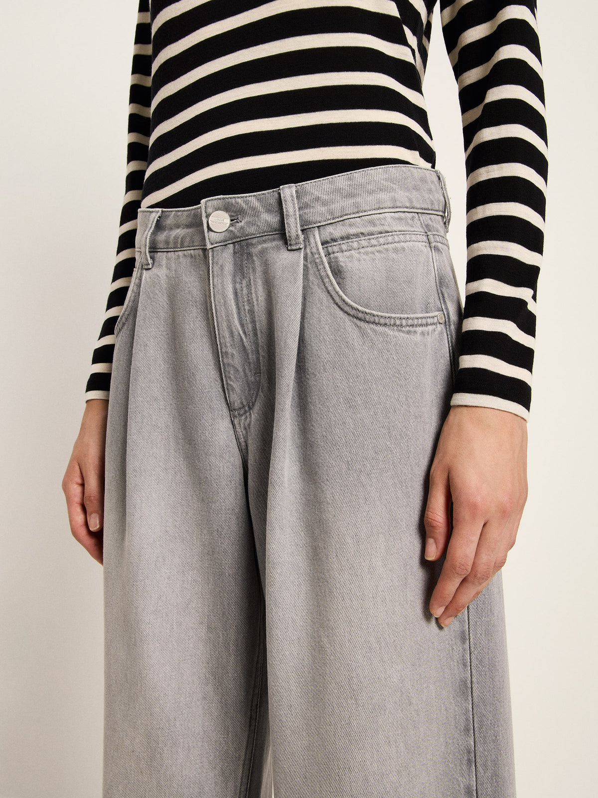 Jean Marlene à pinces LANIUS, denim gris clair, vue 4