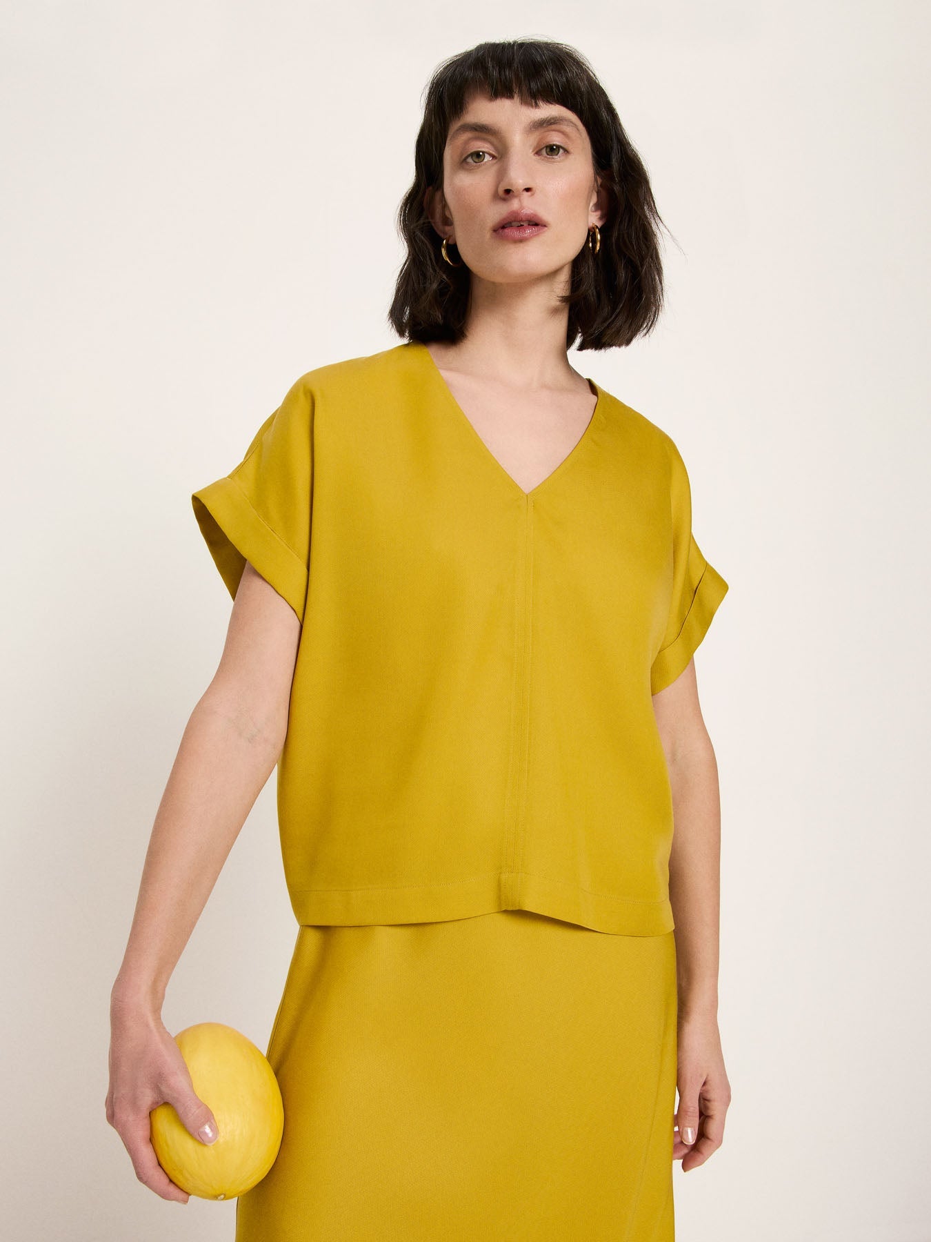 Haut drapé col V TENCEL LANIUS Kiwi Foncé – vue de face