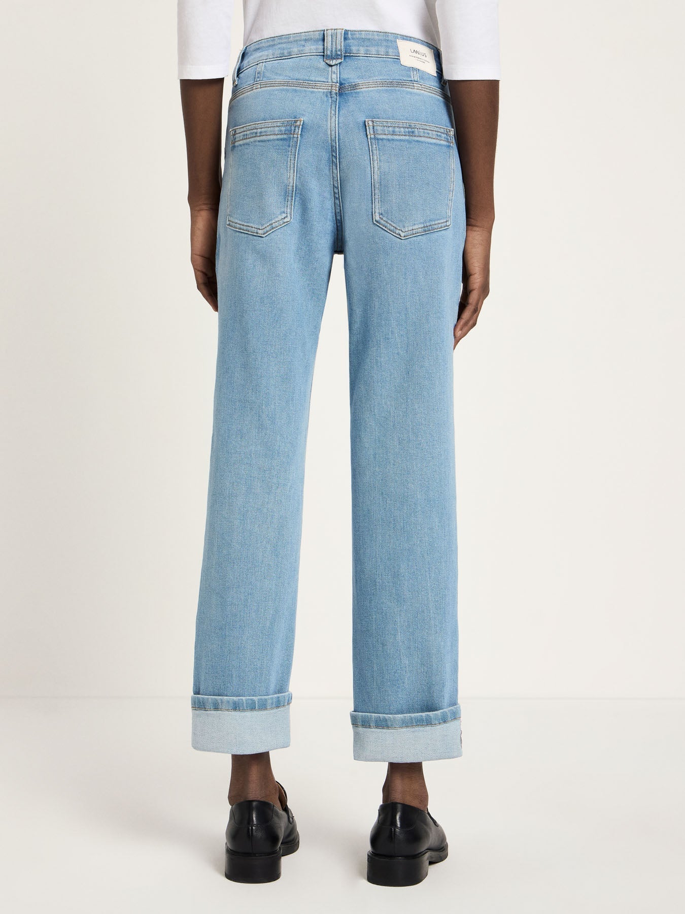 Jean droit à revers LANIUS GOTS Denim Bleu Clair – vue de dos