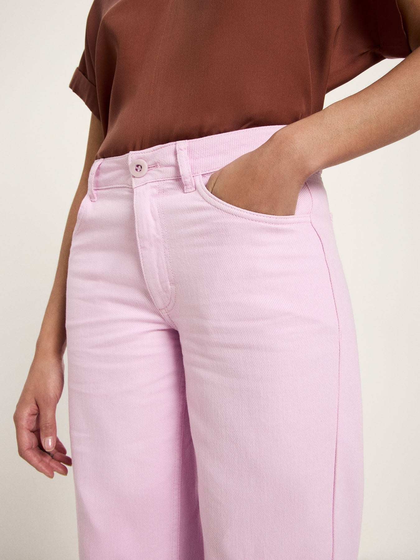 Pantalon droit LANIUS GOTS Orchidée – vue de profil