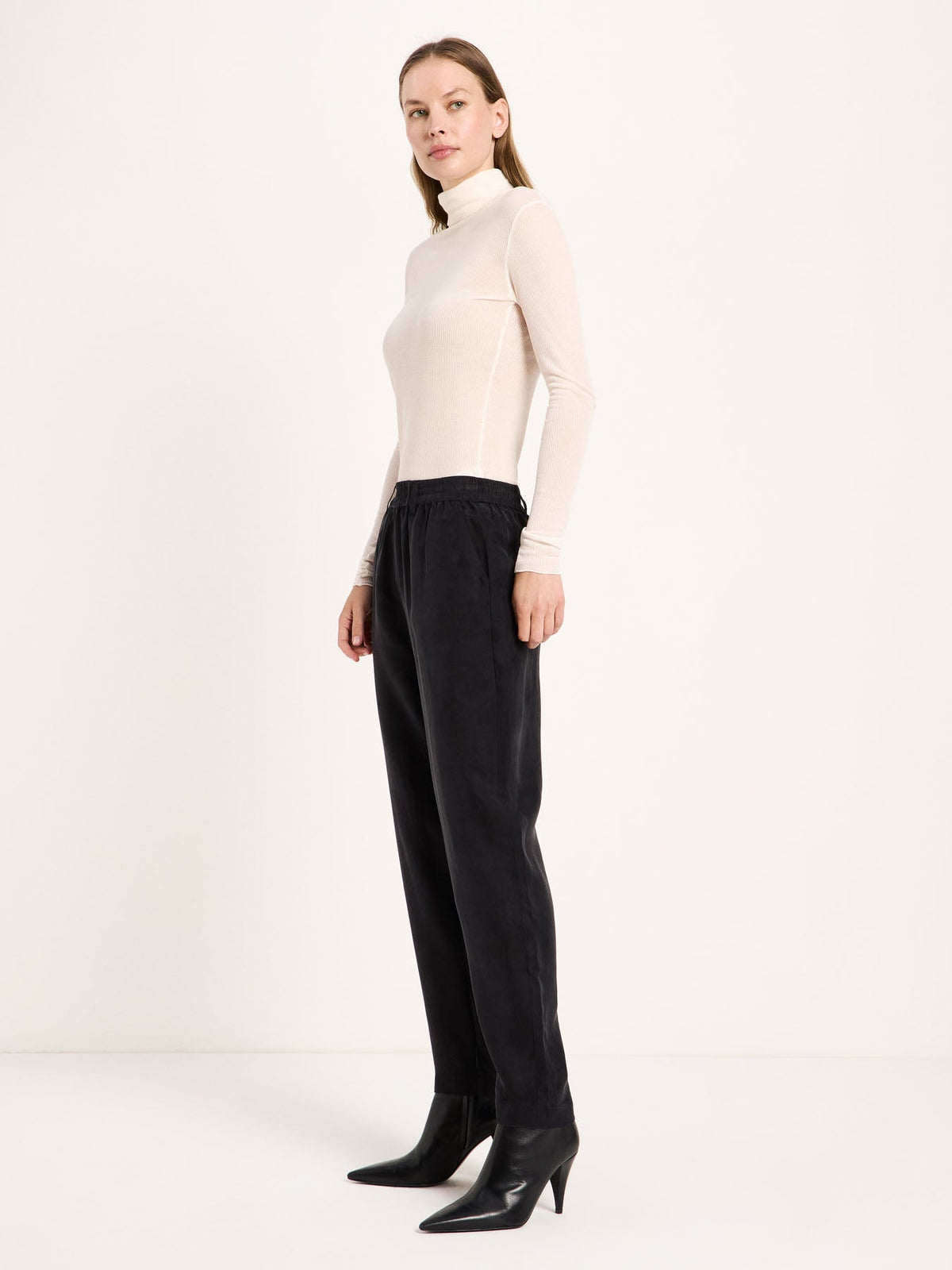 Pantalon en cupro LANIUS, noir, vue 3