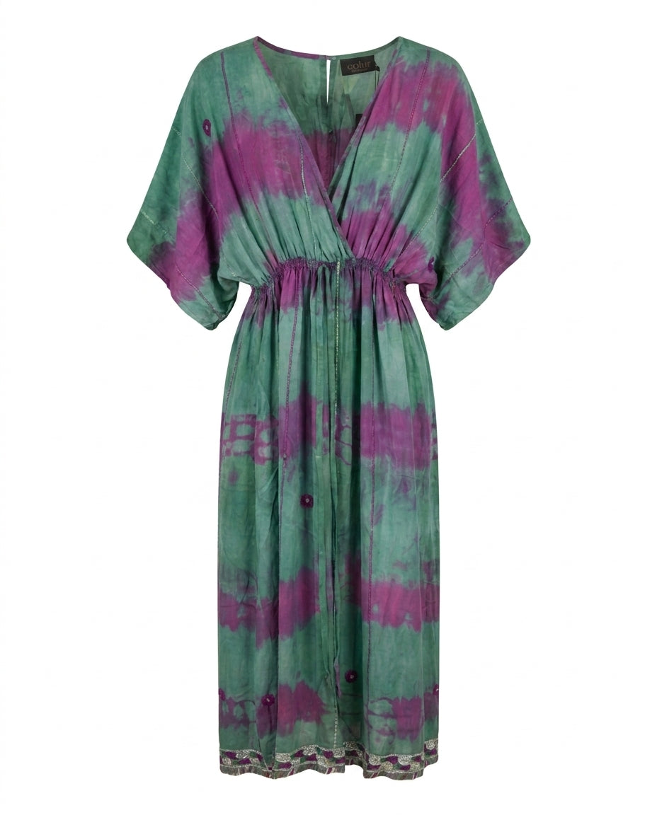 Robe portefeuille Cofur « Bali » en soie, tie and dye vert d'eau à larges bandes magenta, galon brodé à l'ourlet