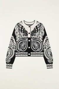 Cardigan court en maille FARM Rio noir et blanc à motif arabesque papillon, col rond – à plat