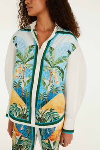 Chemise FARM Rio en coton à imprimé Rio Mosaic multicolore, col et boutonnage classiques, porté