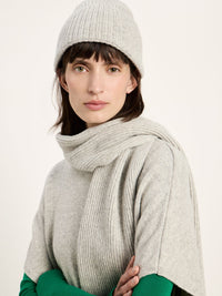 Bonnet côtelé LANIUS Gris chiné – porté, vue buste