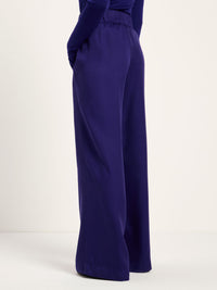 Pantalon fluide en TENCEL™ LANIUS Violet, jambe large – vue de dos
