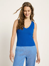 Top côtelé col V LANIUS Bleu Lapis porté avec la culotte assortie – vue de face