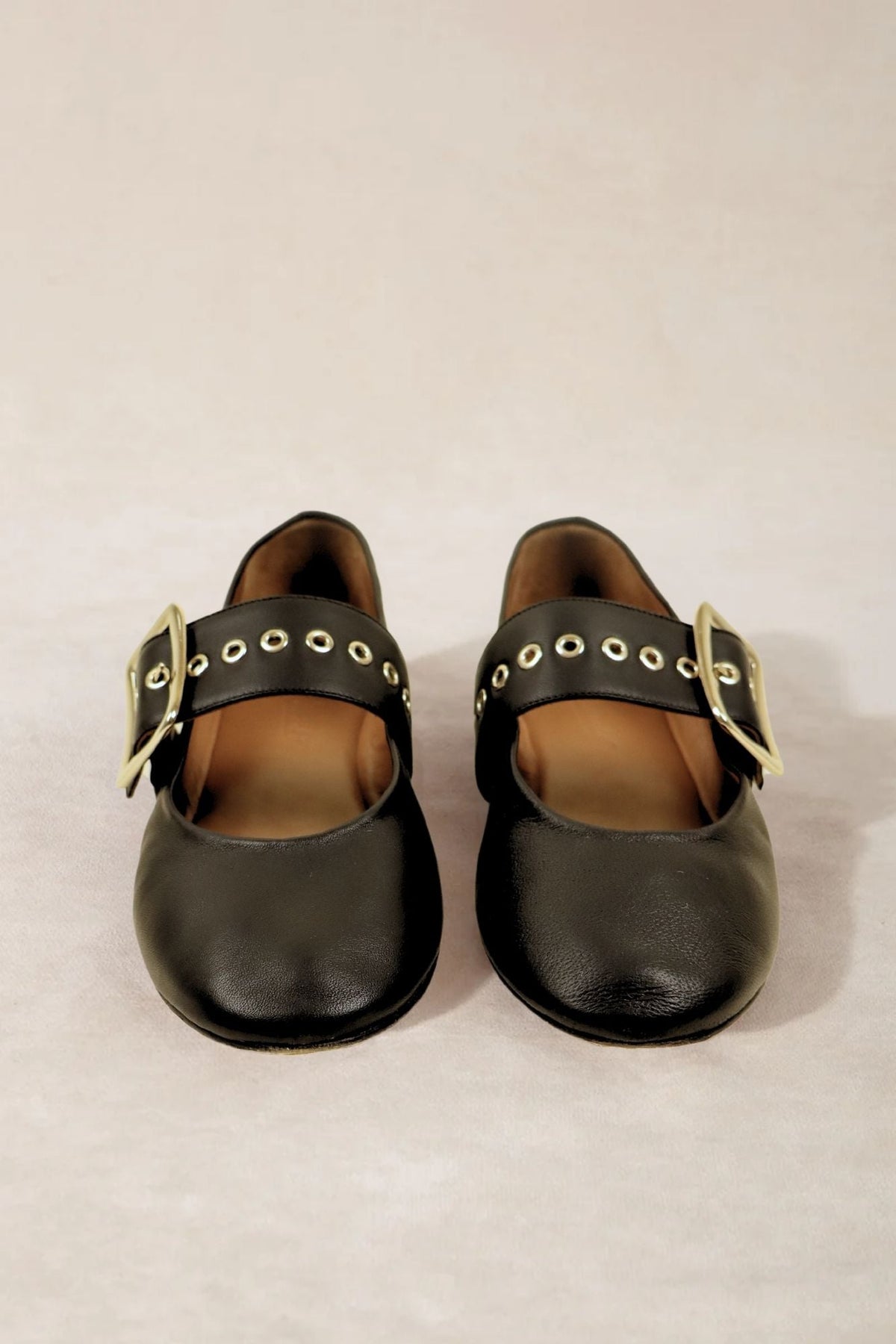 Ballerines MICUIR Danseur de Roche noires, bride à œillets – vue de face