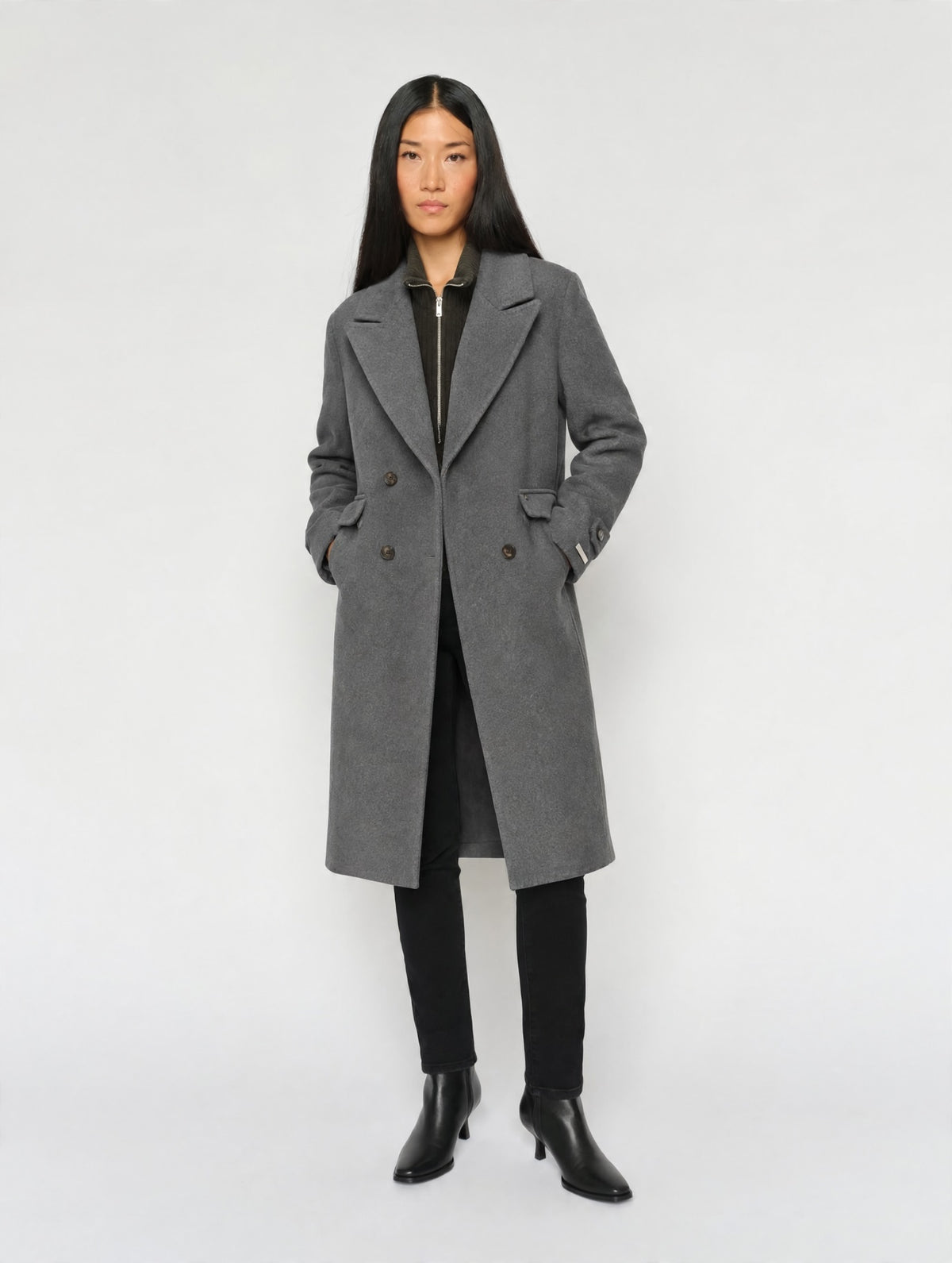 Manteau long MOS MOSH « Alva Loisa » anthracite porté, à double boutonnage avec col montant amovible zippé