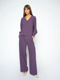 Pantalon à pinces MOS MOSH Sweet Grape porté avec la blouse assortie – vue de face en pied